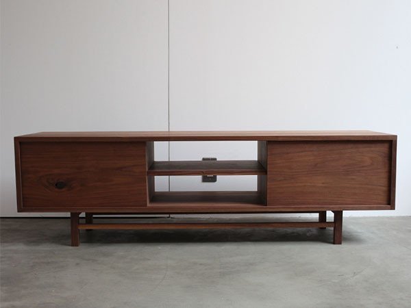 【グリニッチ オリジナル ファニチャー/greeniche original furniture / GOODS】のAV Board 1500 / AVボード 1500 インテリア・キッズ・メンズ・レディースファッション・服の通販 founy(ファニー) 　シンプル　Simple, Minimal　スマート　Smart, Elegant　フラット　Flat, Flat Shoes　ホーム・キャンプ・アウトドア・お取り寄せ　Home Living / Home & Lifestyle / Camping Gear / Outdoor Camping　家具・インテリア　Home Furniture & Interior. Stylish & Functional Living Spaces　テレビボード・テレビ台　TV Cabinets & Consoles　テレビ台・TVボード　Tv Board　ウッド:ウォルナット|ID: prp329100004942246 ipo3291000000037092385