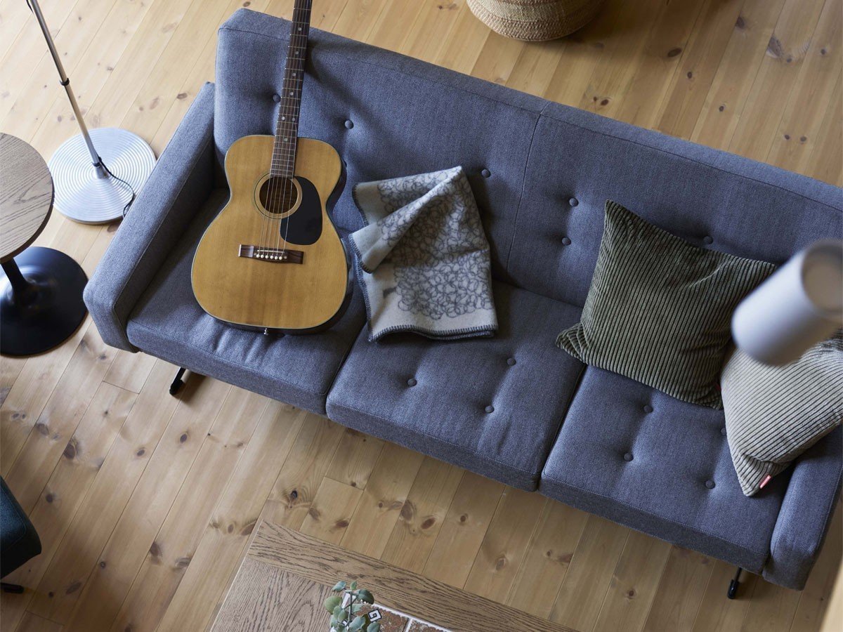 【スウィッチ/SWITCH / GOODS】のSkal Sofa 2P / スコール 2人掛けソファ インテリア・キッズ・メンズ・レディースファッション・服の通販 founy(ファニー) 　クッション　Cushion, Throw Pillow　クラシカル　Classical, Vintage-Inspired　クラシック　Classic, Timeless Style　コンパクト　Compact, Small Size　バランス　Balance, Style Balance　フォルム　Silhouette, Form　モダン　Modern, Contemporary　ホーム・キャンプ・アウトドア・お取り寄せ　Home Living / Home & Lifestyle / Camping Gear / Outdoor Camping　家具・インテリア　Home Furniture & Interior. Stylish & Functional Living Spaces　ソファー　Couches & Sofas　参考イメージ|ID: prp329100004942304 ipo3291000000037092768