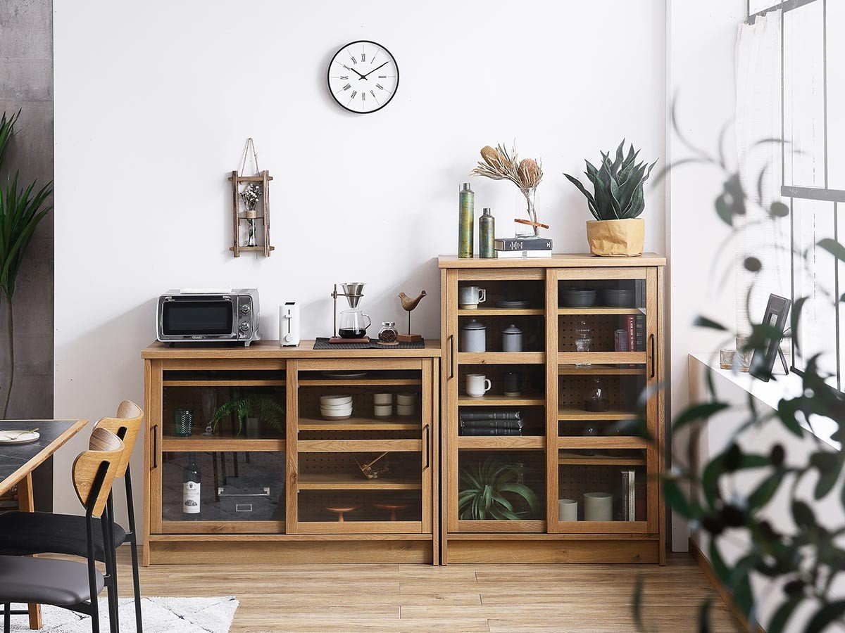 【ノラ/nora / GOODS】のHERME CABINET / エルメ キャビネット 幅90cm インテリア・キッズ・メンズ・レディースファッション・服の通販 founy(ファニー) 　ガラス　Glass, Glassware　コンパクト　Compact, Small Size　送料無料　Free Shipping　ホーム・キャンプ・アウトドア・お取り寄せ　Home Living / Home & Lifestyle / Camping Gear / Outdoor Camping　家具・インテリア　Home Furniture & Interior. Stylish & Functional Living Spaces　収納家具・キャビネット　Storage Furniture　収納キャビネット・扉付き棚　Cabinet / Storage Cabinet　左:同シリーズの「幅120cm」、右:本商品|ID: prp329100004942309 ipo3291000000037092792