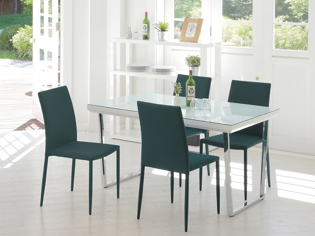 【フライミールーム/FLYMEe Room / GOODS】のSTACKING CHAIR / スタッキングチェア f41210 インテリア・キッズ・メンズ・レディースファッション・服の通販 founy(ファニー) 　送料無料　Free Shipping　スマート　Smart, Elegant　ファブリック　Fabric, Textile　モダン　Modern, Contemporary　ホーム・キャンプ・アウトドア・お取り寄せ　Home Living / Home & Lifestyle / Camping Gear / Outdoor Camping　家具・インテリア　Home Furniture & Interior. Stylish & Functional Living Spaces　チェア・椅子　Seating & Chairs　ダイニングチェア・木製チェア　Dining Chairs　幅135cmのダイニングテーブルに配置したイメージ|ID: prp329100004942325 ipo3291000000037092875