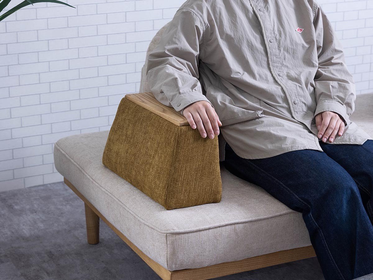 【ノラ/nora / GOODS】のMOKE BACKREST / モーク バックレスト M インテリア・キッズ・メンズ・レディースファッション・服の通販 founy(ファニー) 　送料無料　Free Shipping　クッション　Cushion, Throw Pillow　ホーム・キャンプ・アウトドア・お取り寄せ　Home Living / Home & Lifestyle / Camping Gear / Outdoor Camping　家具・インテリア　Home Furniture & Interior. Stylish & Functional Living Spaces　その他 インテリア雑貨、家具　Home Decor & Furniture Extras　参考イメージ|ID: prp329100004943037 ipo3291000000037101003