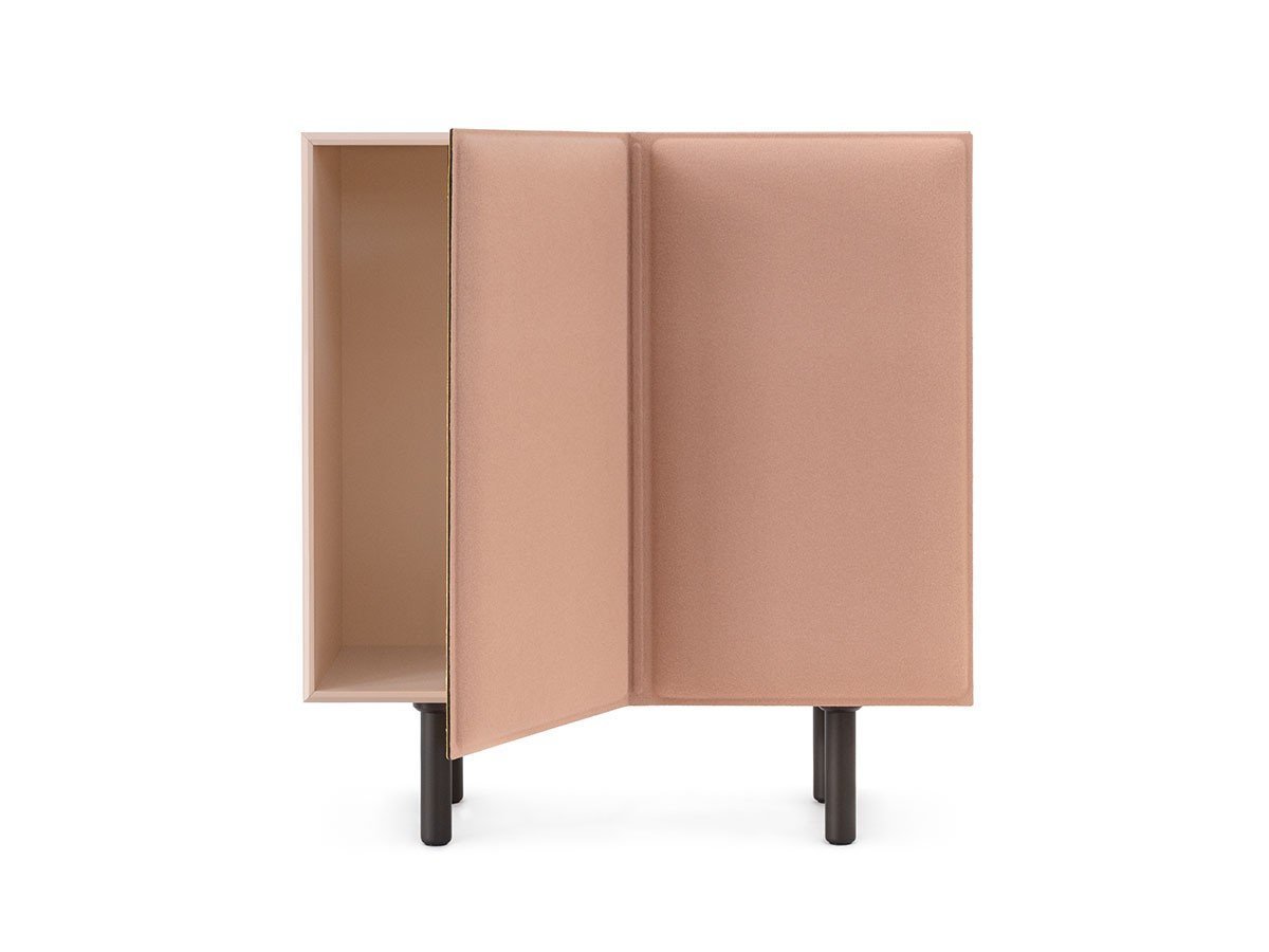 【マジス/MAGIS / GOODS】のTACITO CABINET / タチト キャビネット インテリア・キッズ・メンズ・レディースファッション・服の通販 founy(ファニー) 　イタリア　Italy　ファブリック　Fabric, Textile　マグネット　Magnet, Magnetic Closure　ミラノ　Milano Style, Italian-Inspired　ホーム・キャンプ・アウトドア・お取り寄せ　Home Living / Home & Lifestyle / Camping Gear / Outdoor Camping　家具・インテリア　Home Furniture & Interior. Stylish & Functional Living Spaces　収納家具・キャビネット　Storage Furniture　収納キャビネット・扉付き棚　Cabinet / Storage Cabinet　本体(扉)ブラッシュ(ブラッシュ / イエロー)|ID: prp329100004943061 ipo3291000000037101225