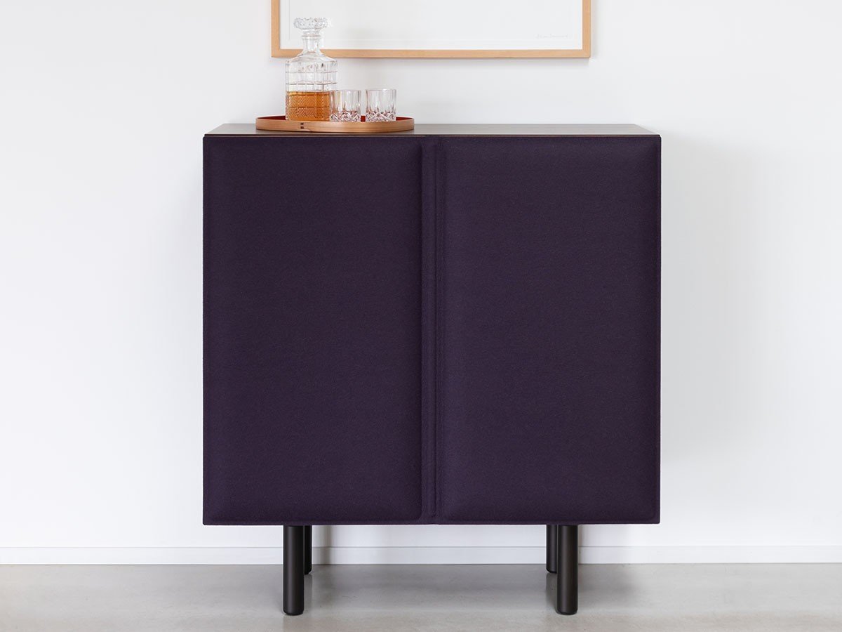 【マジス/MAGIS / GOODS】のTACITO CABINET / タチト キャビネット インテリア・キッズ・メンズ・レディースファッション・服の通販 founy(ファニー) 　イタリア　Italy　ファブリック　Fabric, Textile　マグネット　Magnet, Magnetic Closure　ミラノ　Milano Style, Italian-Inspired　ホーム・キャンプ・アウトドア・お取り寄せ　Home Living / Home & Lifestyle / Camping Gear / Outdoor Camping　家具・インテリア　Home Furniture & Interior. Stylish & Functional Living Spaces　収納家具・キャビネット　Storage Furniture　収納キャビネット・扉付き棚　Cabinet / Storage Cabinet　本体(扉)ダークパープル(ダークパープル / オレンジ)|ID: prp329100004943061 ipo3291000000037101228