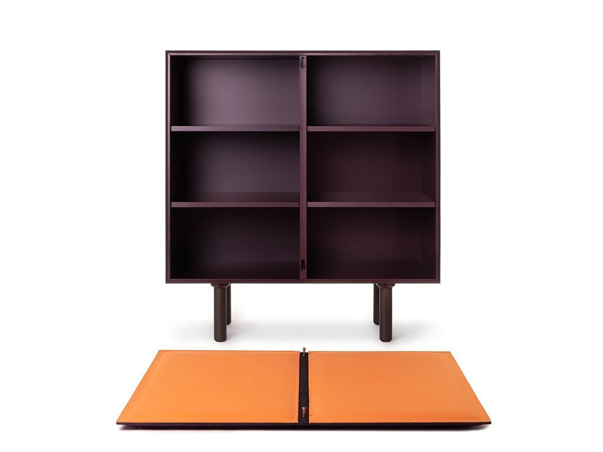 【マジス/MAGIS / GOODS】のTACITO CABINET / タチト キャビネット インテリア・キッズ・メンズ・レディースファッション・服の通販 founy(ファニー) 　イタリア　Italy　ファブリック　Fabric, Textile　マグネット　Magnet, Magnetic Closure　ミラノ　Milano Style, Italian-Inspired　ホーム・キャンプ・アウトドア・お取り寄せ　Home Living / Home & Lifestyle / Camping Gear / Outdoor Camping　家具・インテリア　Home Furniture & Interior. Stylish & Functional Living Spaces　収納家具・キャビネット　Storage Furniture　収納キャビネット・扉付き棚　Cabinet / Storage Cabinet　本体(扉)ダークパープル(ダークパープル / オレンジ)|ID: prp329100004943061 ipo3291000000037101231