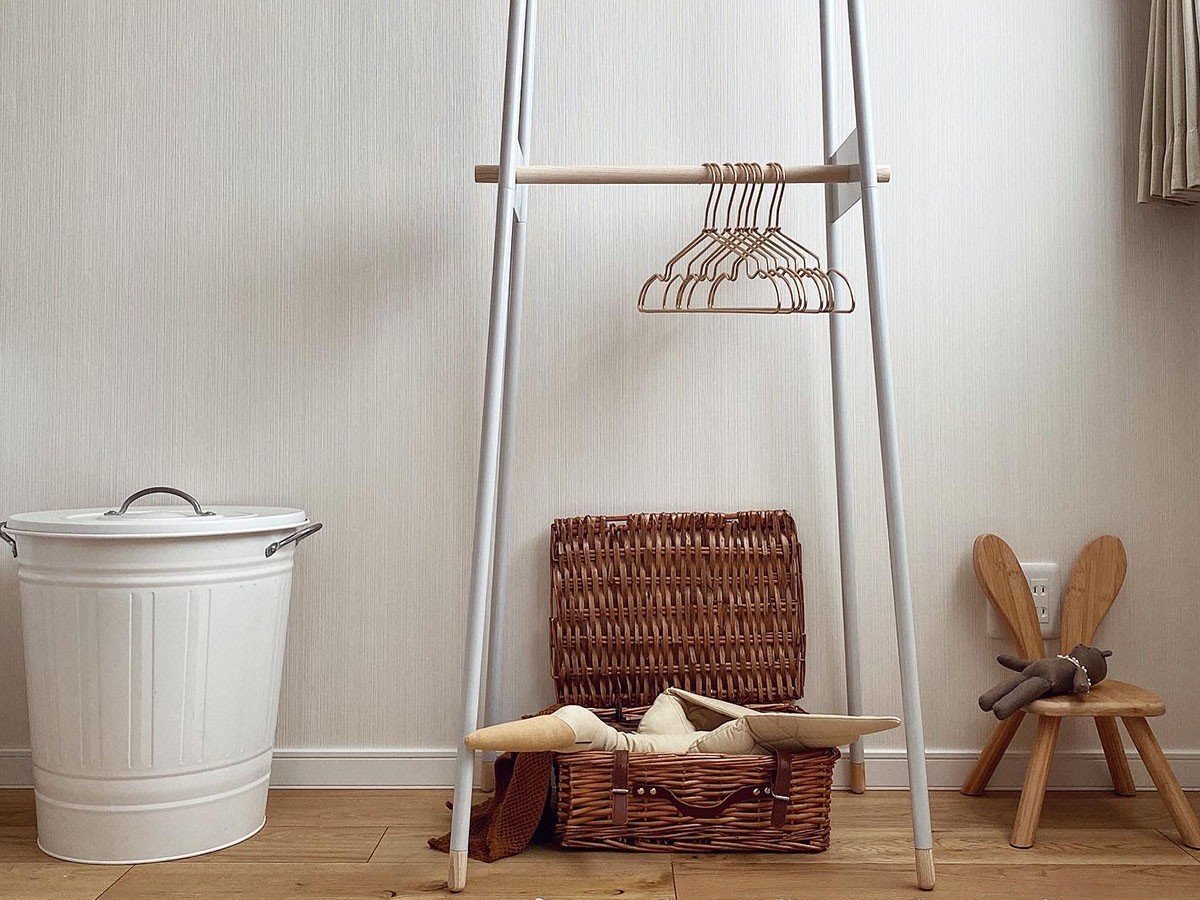 【デュエンデ/DUENDE / GOODS】のDUE / デュエ ハンガーラック 幅80cm インテリア・キッズ・メンズ・レディースファッション・服の通販 founy(ファニー) 　送料無料　Free Shipping　シンプル　Simple, Minimal　スマート　Smart, Elegant　ドレス　Dress, One-Piece　ロング　Long, Long-Length　ホーム・キャンプ・アウトドア・お取り寄せ　Home Living / Home & Lifestyle / Camping Gear / Outdoor Camping　家具・インテリア　Home Furniture & Interior. Stylish & Functional Living Spaces　その他 インテリア雑貨、家具　Home Decor & Furniture Extras　参考イメージ|ID: prp329100004943599 ipo3291000000037105893