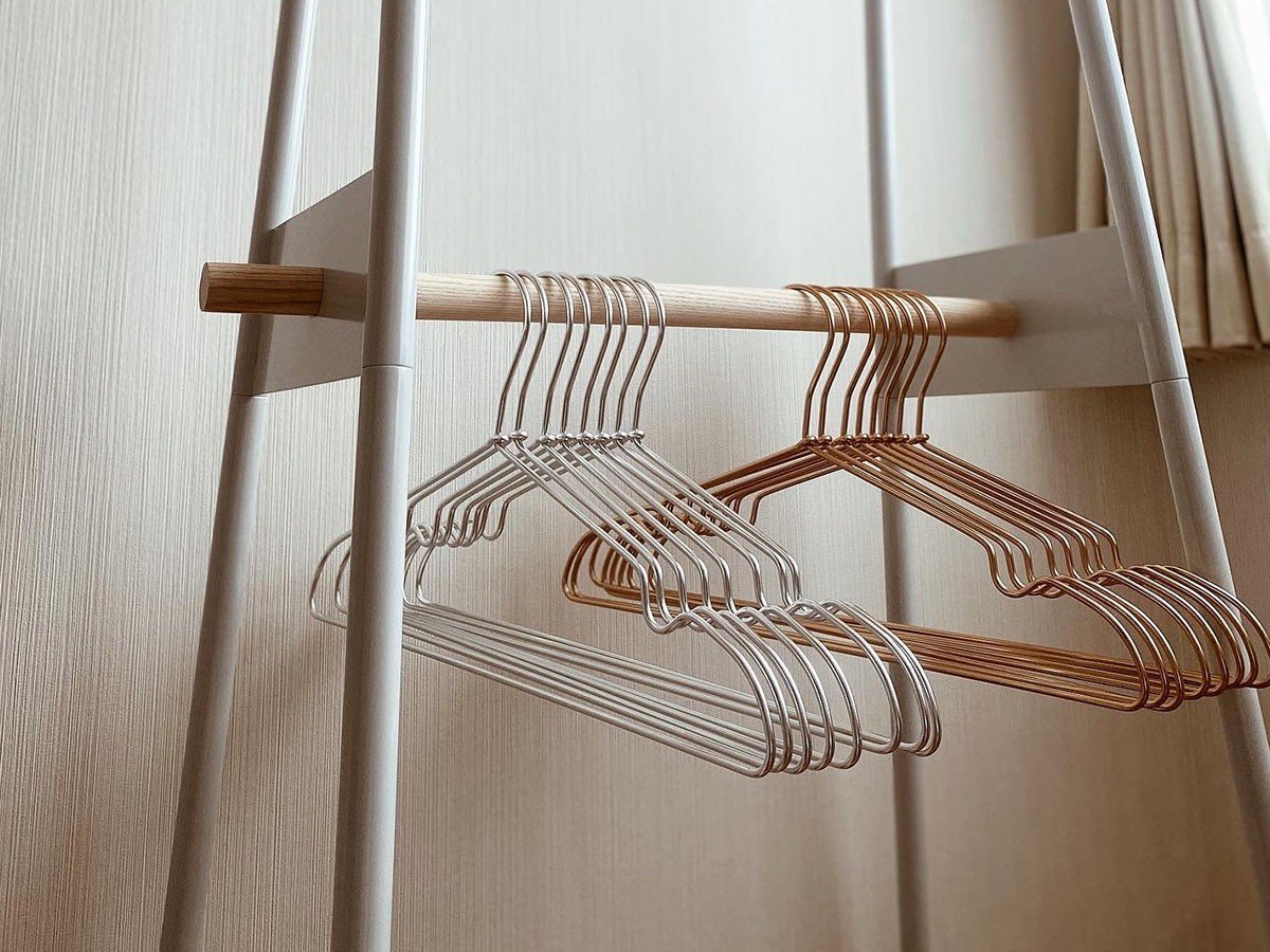 【デュエンデ/DUENDE / GOODS】のDUE / デュエ ハンガーラック 幅80cm インテリア・キッズ・メンズ・レディースファッション・服の通販 founy(ファニー) 　送料無料　Free Shipping　シンプル　Simple, Minimal　スマート　Smart, Elegant　ドレス　Dress, One-Piece　ロング　Long, Long-Length　ホーム・キャンプ・アウトドア・お取り寄せ　Home Living / Home & Lifestyle / Camping Gear / Outdoor Camping　家具・インテリア　Home Furniture & Interior. Stylish & Functional Living Spaces　その他 インテリア雑貨、家具　Home Decor & Furniture Extras　参考イメージ|ID: prp329100004943599 ipo3291000000037105895