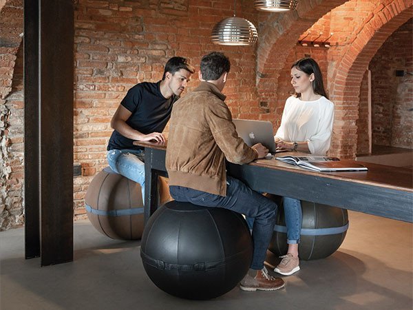 【カジーニ/CASINI / GOODS】のAURA Suede / アウラ スエード バランスボール インテリア・キッズ・メンズ・レディースファッション・服の通販 founy(ファニー) 　イタリア　Italy　エレガント 上品　Elegant　クッション　Cushion, Throw Pillow　コーティング　Coating, Coated Finish　バランス　Balance, Style Balance　送料無料　Free Shipping　ホーム・キャンプ・アウトドア・お取り寄せ　Home Living / Home & Lifestyle / Camping Gear / Outdoor Camping　家具・インテリア　Home Furniture & Interior. Stylish & Functional Living Spaces　その他 インテリア雑貨、家具　Home Decor & Furniture Extras　参考イメージ|ID: prp329100004943721 ipo3291000000037106711