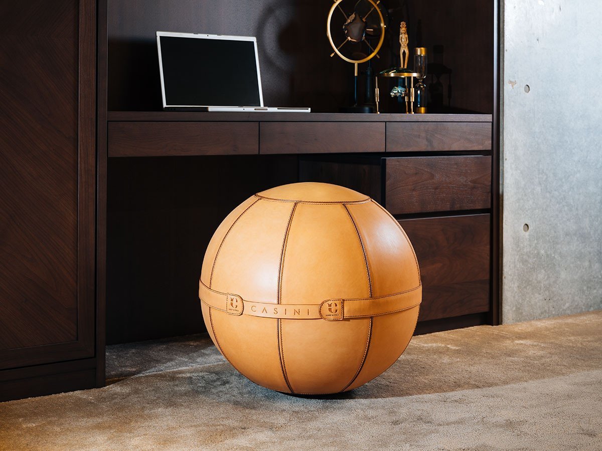 【カジーニ/CASINI / GOODS】のAURA Suede / アウラ スエード バランスボール インテリア・キッズ・メンズ・レディースファッション・服の通販 founy(ファニー) 　イタリア　Italy　エレガント 上品　Elegant　クッション　Cushion, Throw Pillow　コーティング　Coating, Coated Finish　バランス　Balance, Style Balance　送料無料　Free Shipping　ホーム・キャンプ・アウトドア・お取り寄せ　Home Living / Home & Lifestyle / Camping Gear / Outdoor Camping　家具・インテリア　Home Furniture & Interior. Stylish & Functional Living Spaces　その他 インテリア雑貨、家具　Home Decor & Furniture Extras　参考イメージ|ID: prp329100004943721 ipo3291000000037106713
