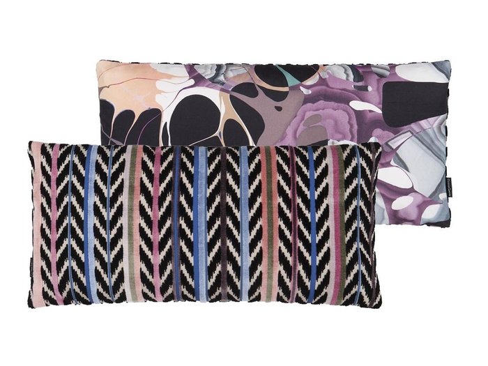 【デザイナーズ ギルド/DESIGNERS GUILD / GOODS】のChristian Lacroix Jaipur Stripe Azur Cushion / クリスチャンラクロワ ジャイプール ストライプ アズール クッション 60 × 30cm インテリア・キッズ・メンズ・レディースファッション・服の通販 founy(ファニー) https://founy.com/ 送料無料 Free Shipping クッション Cushion, Throw Pillow ストライプ Stripe, Striped Pattern ファブリック Fabric, Textile フェザー Feather, Feather Detail ベルベット Velvet, Velvety ホーム・キャンプ・アウトドア・お取り寄せ Home Living / Home & Lifestyle / Camping Gear / Outdoor Camping 家具・インテリア Home Furniture & Interior. Stylish & Functional Living Spaces その他 インテリア雑貨、家具 Home Decor & Furniture Extras |ID: prp329100004943802 ipo3291000000037107446