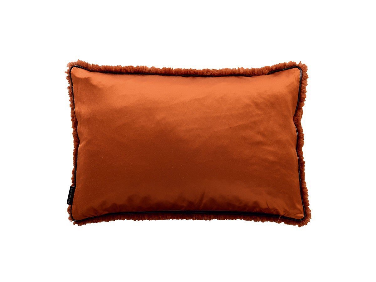 【カサマンス/CASAMANCE / GOODS】のBharal Cushion / バラル クッション 60 × 40cm インテリア・キッズ・メンズ・レディースファッション・服の通販 founy(ファニー) 　送料無料　Free Shipping　クッション　Cushion, Throw Pillow　サテン　Satin, Glossy Fabric　シンプル　Simple, Minimal　テクスチャー　Texture, Textured Fabric　フランス　France, French　モコモコ　Fuzzy, Fluffy　ホーム・キャンプ・アウトドア・お取り寄せ　Home Living / Home & Lifestyle / Camping Gear / Outdoor Camping　家具・インテリア　Home Furniture & Interior. Stylish & Functional Living Spaces　その他 インテリア雑貨、家具　Home Decor & Furniture Extras　テラコッタ(裏面)|ID: prp329100004943809 ipo3291000000037107485
