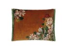 【デザイナーズ ギルド/DESIGNERS GUILD / GOODS】のFleurs d Artistes Velours Cushion / フルール ダーティスト ベロア クッション 60 × 45cm テラコッタ(裏面)|ID: prp329100004943822 ipo3291000000037107566