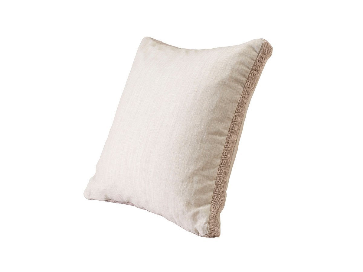 【フライミー ヴェール/FLYMEe vert / GOODS】のAutumn Cushion / オトンヌ クッション インテリア・キッズ・メンズ・レディースファッション・服の通販 founy(ファニー) 　クッション　Cushion, Throw Pillow　フェザー　Feather, Feather Detail　ホーム・キャンプ・アウトドア・お取り寄せ　Home Living / Home & Lifestyle / Camping Gear / Outdoor Camping　家具・インテリア　Home Furniture & Interior. Stylish & Functional Living Spaces　その他 インテリア雑貨、家具　Home Decor & Furniture Extras　01|ID: prp329100004943861 ipo3291000000037107800