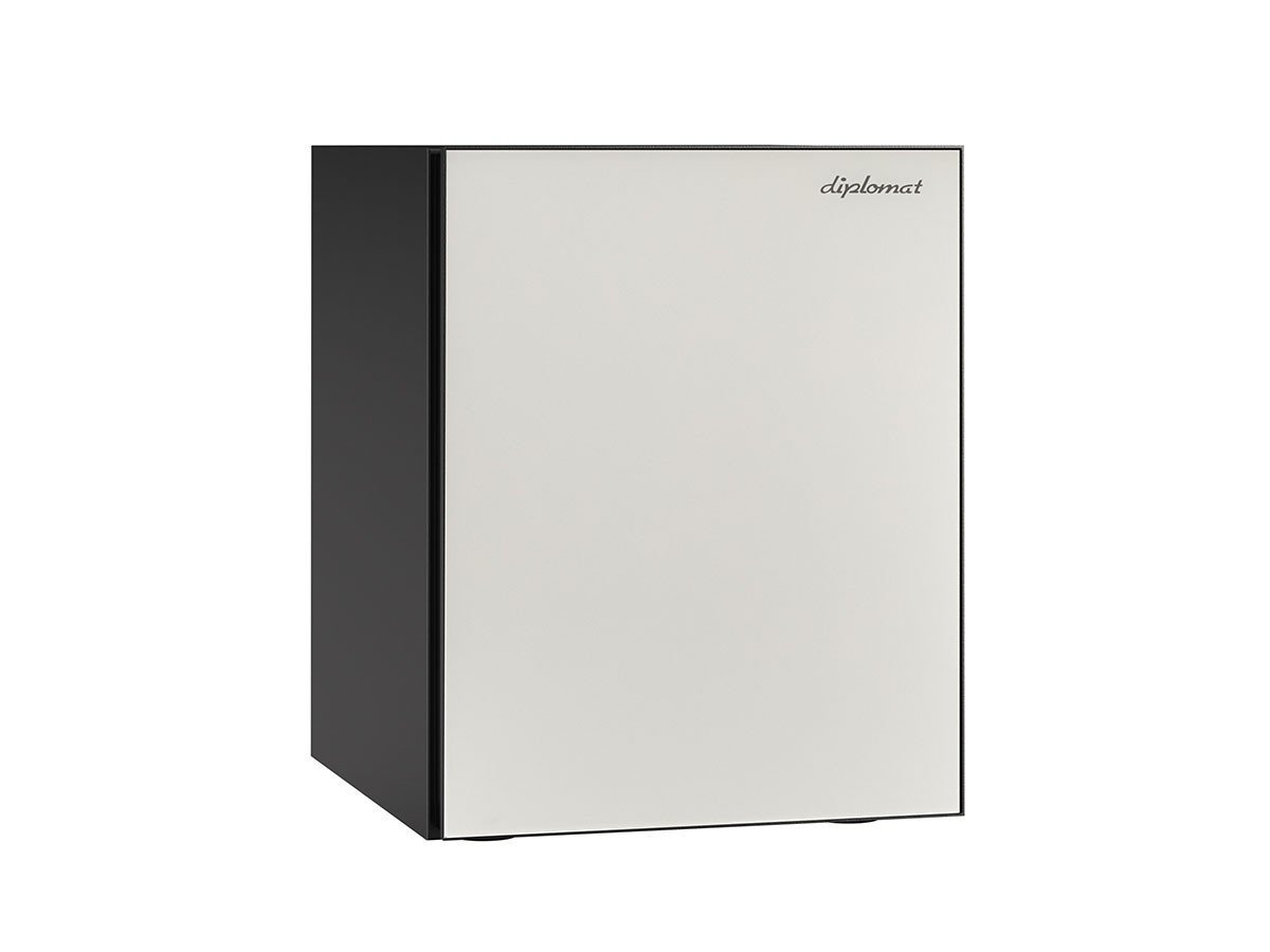 【ディプロマット/diplomat / GOODS】のSoHo / ソーホー 36L インテリア・キッズ・メンズ・レディースファッション・服の通販 founy(ファニー) 　シンプル　Simple, Minimal　スマート　Smart, Elegant　フロント　Front, Front Design　ランダム　Random, Irregular　ホーム・キャンプ・アウトドア・お取り寄せ　Home Living / Home & Lifestyle / Camping Gear / Outdoor Camping　家具・インテリア　Home Furniture & Interior. Stylish & Functional Living Spaces　その他 インテリア雑貨、家具　Home Decor & Furniture Extras　ブラック × クリームホワイト|ID: prp329100004943982 ipo3291000000037108615