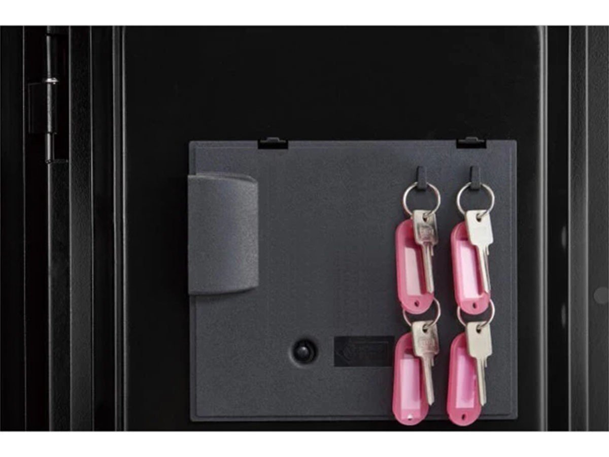 【ディプロマット/diplomat / GOODS】のSoHo / ソーホー 36L インテリア・キッズ・メンズ・レディースファッション・服の通販 founy(ファニー) 　シンプル　Simple, Minimal　スマート　Smart, Elegant　フロント　Front, Front Design　ランダム　Random, Irregular　ホーム・キャンプ・アウトドア・お取り寄せ　Home Living / Home & Lifestyle / Camping Gear / Outdoor Camping　家具・インテリア　Home Furniture & Interior. Stylish & Functional Living Spaces　その他 インテリア雑貨、家具　Home Decor & Furniture Extras　ドア裏にキーフックが設けられています。|ID: prp329100004943982 ipo3291000000037108621