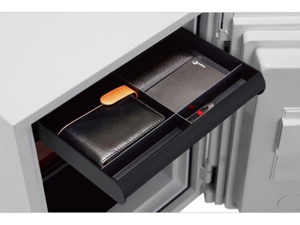 【ディプロマット/diplomat / GOODS】のSoHo / ソーホー 36L インテリア・キッズ・メンズ・レディースファッション・服の通販 founy(ファニー) 　シンプル　Simple, Minimal　スマート　Smart, Elegant　フロント　Front, Front Design　ランダム　Random, Irregular　ホーム・キャンプ・アウトドア・お取り寄せ　Home Living / Home & Lifestyle / Camping Gear / Outdoor Camping　家具・インテリア　Home Furniture & Interior. Stylish & Functional Living Spaces　その他 インテリア雑貨、家具　Home Decor & Furniture Extras　小物収納に便利な引出し式トレイ付き。|ID: prp329100004943982 ipo3291000000037108622