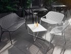 【フェルモブ/Fermob / GOODS】のCROISETTE LOW TABLE / クロワゼット ローテーブル 写真クレジット:STEPHANE RAMBAUD|ID: prp329100004944152 ipo3291000000037109795