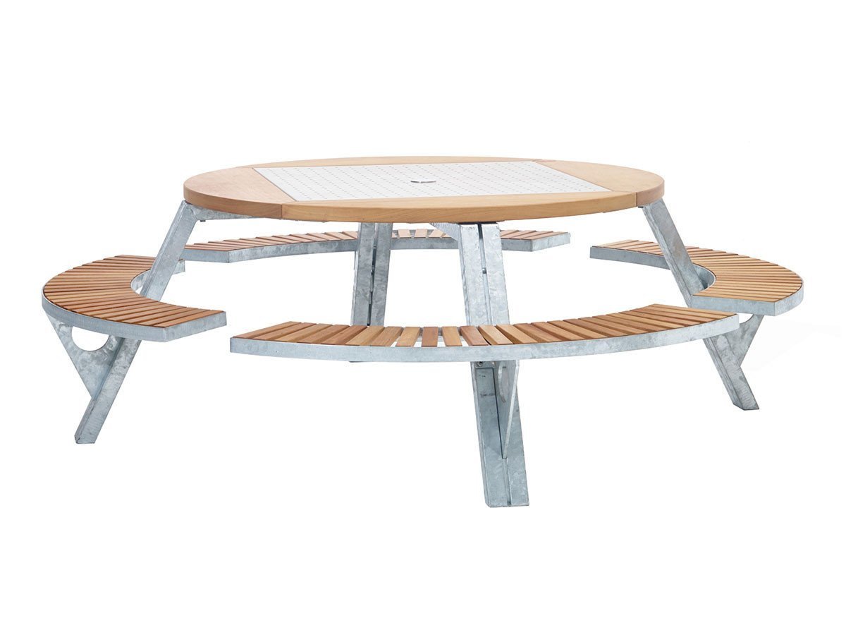 【エクストレミス/extremis / GOODS】のGargantua + Inumbrina / ガルガンチュア + インアンブリーナ Φ380 インテリア・キッズ・メンズ・レディースファッション・服の通販 founy(ファニー) 　アウトドア　Outdoor Clothing　コンパクト　Compact, Small Size　傘　Umbrella, Parasol　軽量　Lightweight, Ultra Light　シンプル　Simple, Minimal　テーブル　Table, Dining Table　ファブリック　Fabric, Textile　プレート　Plate, Dish　ビジネス 仕事 通勤　Business / Work / Commuting　「ガルガンチュア」には、8人から12人が座ることができ、家族や友人、会社の仲間が集まる場所となります|ID: prp329100004944397 ipo3291000000037111176