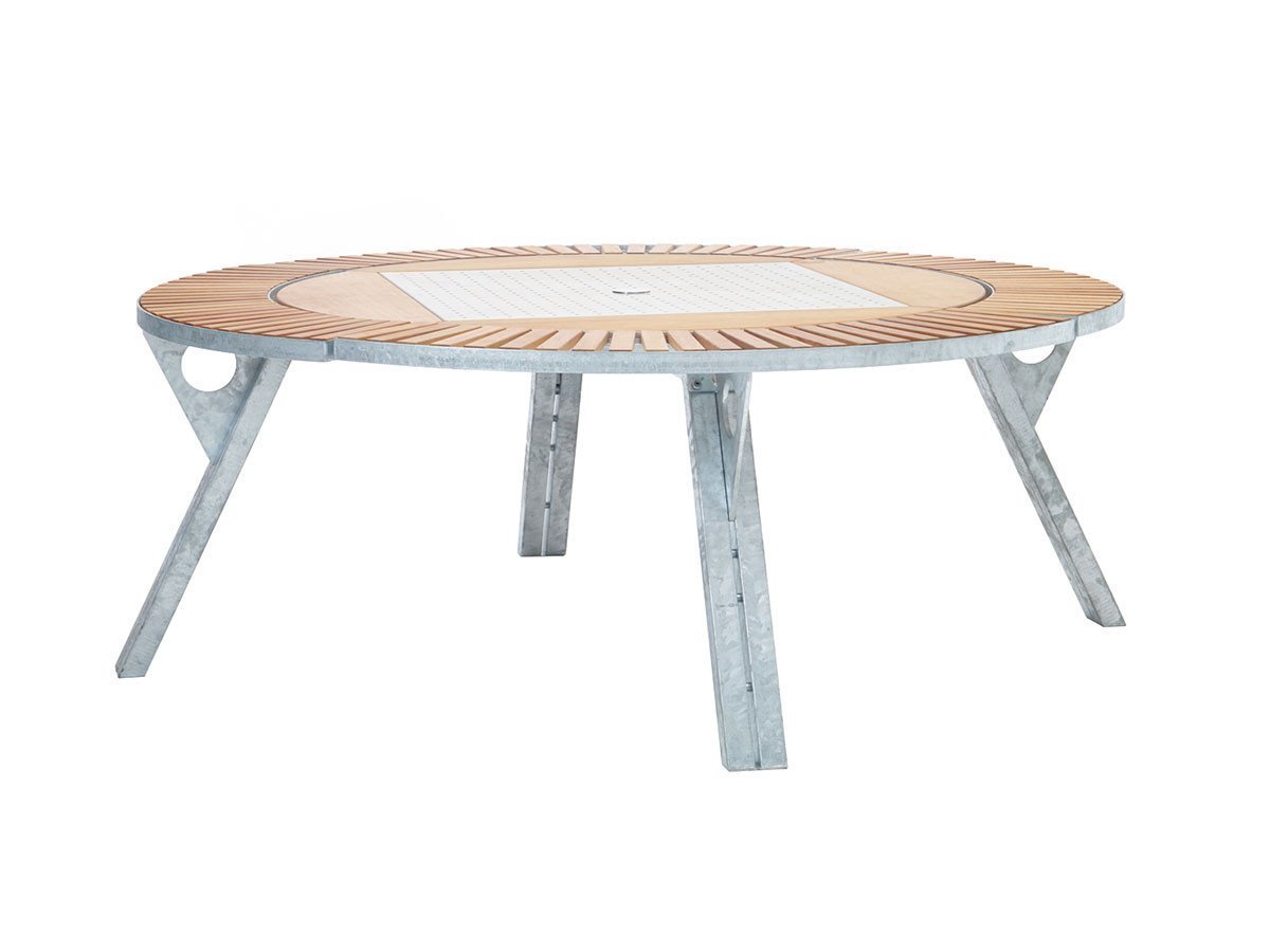 【エクストレミス/extremis / GOODS】のGargantua + Inumbrina / ガルガンチュア + インアンブリーナ Φ380 インテリア・キッズ・メンズ・レディースファッション・服の通販 founy(ファニー) 　アウトドア　Outdoor Clothing　コンパクト　Compact, Small Size　傘　Umbrella, Parasol　軽量　Lightweight, Ultra Light　シンプル　Simple, Minimal　テーブル　Table, Dining Table　ファブリック　Fabric, Textile　プレート　Plate, Dish　ビジネス 仕事 通勤　Business / Work / Commuting　座面を一番上に合わせると、直径200cmの大きなテーブルになり、より多くの人が集うことができます。|ID: prp329100004944397 ipo3291000000037111178