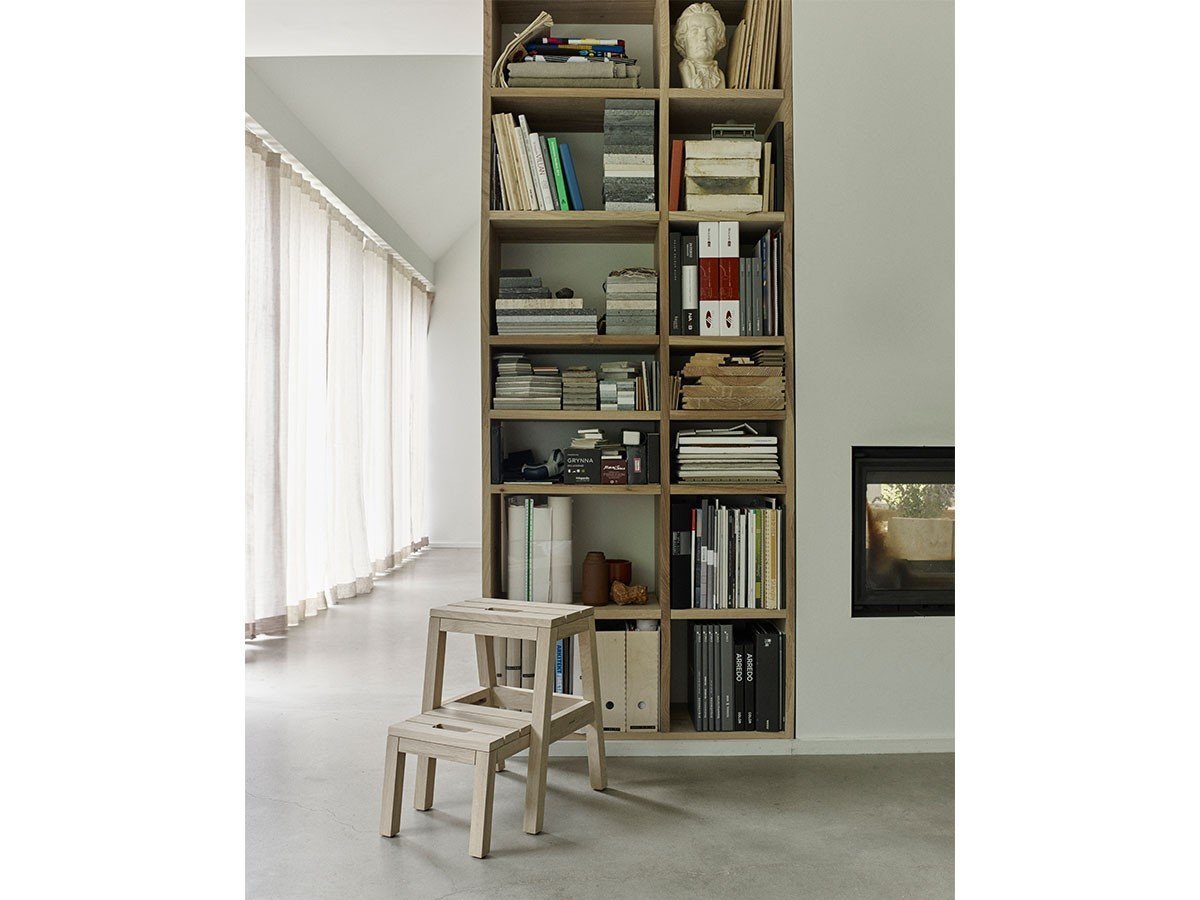 【フリッツ ハンセン/FRITZ HANSEN / GOODS】のDania Step Ladder / ダニア ステップラダー インテリア・キッズ・メンズ・レディースファッション・服の通販 founy(ファニー) 　送料無料　Free Shipping　オイル　Body Oil　シンプル　Simple, Minimal　テーブル　Table, Dining Table　ホーム・キャンプ・アウトドア・お取り寄せ　Home Living / Home & Lifestyle / Camping Gear / Outdoor Camping　家具・インテリア　Home Furniture & Interior. Stylish & Functional Living Spaces　チェア・椅子　Seating & Chairs　スツール・バースツール　Stools & Bar Stools　ホーム・キャンプ・アウトドア・お取り寄せ　Home Living / Home & Lifestyle / Camping Gear / Outdoor Camping　家具・インテリア　Home Furniture & Interior. Stylish & Functional Living Spaces　テーブル　Dining, Coffee & Side Tables　サイドテーブル・ナイトテーブル　Side & End Tables　ウッド:オーク|ID: prp329100004944730 ipo3291000000037114377