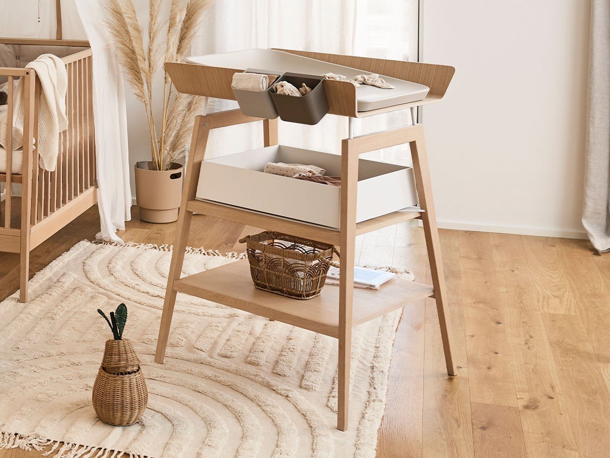 【リエンダー/Leander / GOODS】のLinea CHANGING TABLE / リネア チェンジングテーブル 人気、トレンドファッション・服の通販 founy(ファニー) 　送料無料　Free Shipping　おすすめ　Recommended / Our Picks　タオル　Towel, Bath Towel　テーブル　Table, Dining Table　ビーチ　Beach, Seaside　ベビー　Baby, Babywear　ホーム・キャンプ・アウトドア・お取り寄せ　Home Living / Home & Lifestyle / Camping Gear / Outdoor Camping　家具・インテリア　Home Furniture & Interior. Stylish & Functional Living Spaces　キッズ家具　Children's Furniture & Storage　 other-1|ID: prp329100004944800 ipo3291000000037115222