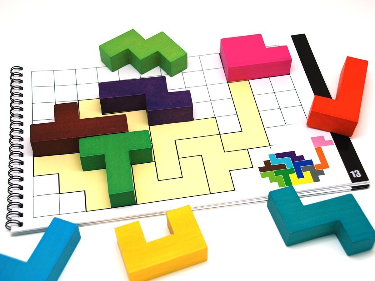 【ギガミック/Gigamic / GOODS】のKATAMINO / カタミノ インテリア・キッズ・メンズ・レディースファッション・服の通販 founy(ファニー) 　カラフル　Colorful Design　ブロック　Block, Solid Block Pattern　ベビー　Baby, Babywear　ホーム・キャンプ・アウトドア・お取り寄せ　Home Living / Home & Lifestyle / Camping Gear / Outdoor Camping　家具・インテリア　Home Furniture & Interior. Stylish & Functional Living Spaces　キッズ家具　Children's Furniture & Storage　遊び方|ルールブックを使って、形合わせ遊びができます。|ID: prp329100004944950 ipo3291000000037116305