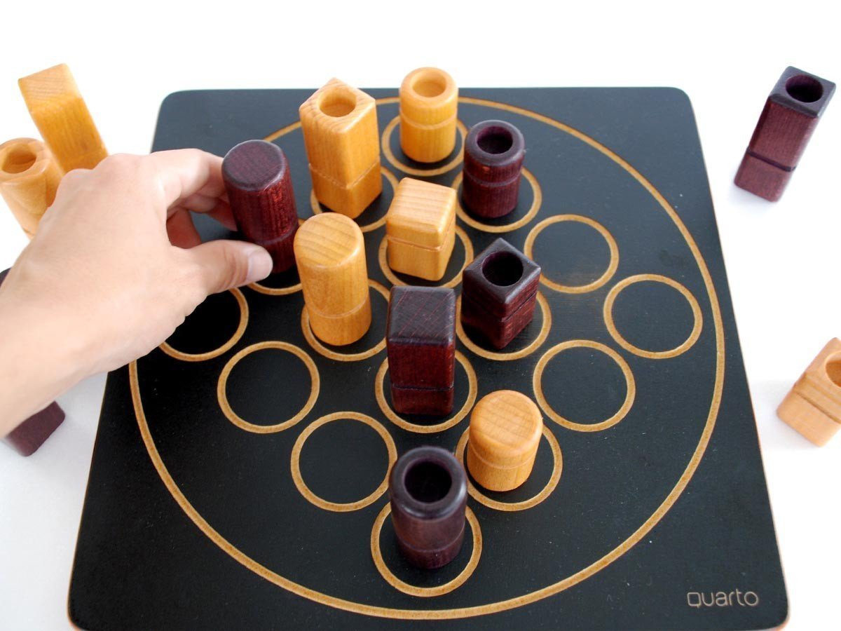 【ギガミック/Gigamic / GOODS】のQuarto / クアルト インテリア・キッズ・メンズ・レディースファッション・服の通販 founy(ファニー) 　シンプル　Simple, Minimal　ベビー　Baby, Babywear　ホーム・キャンプ・アウトドア・お取り寄せ　Home Living / Home & Lifestyle / Camping Gear / Outdoor Camping　家具・インテリア　Home Furniture & Interior. Stylish & Functional Living Spaces　キッズ家具　Children's Furniture & Storage　共通の特徴を持つコマを1列(縦・横・ななめ)並べた者が勝利となります。|ID: prp329100004944985 ipo3291000000037116501