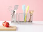 【フライミーアクセソワ/FLYMEe accessoire / GOODS】のKitchen Tool Stand / キッチンツールスタンド Sサイズ #28887 人気、トレンドファッション・服の通販 founy(ファニー) アクセサリー Fashion Accessories シリコン Silicone, Silicone Material シンプル Simple, Minimal ホーム・キャンプ・アウトドア・お取り寄せ Home Living / Home & Lifestyle / Camping Gear / Outdoor Camping キッチン・ダイニング Kitchen & Dining Essentials. Stylish & Functional Tableware キッチン収納 Kitchen Storage thumbnail 左:本商品、右:サイズ違いの「Lサイズ」|ID: prp329100004945127 ipo3291000000037117522
