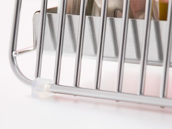 【フライミーアクセソワ/FLYMEe accessoire / GOODS】のKitchen Tool Stand / キッチンツールスタンド Sサイズ #28887 インテリア・キッズ・メンズ・レディースファッション・服の通販 founy(ファニー) 　アクセサリー　Fashion Accessories　シリコン　Silicone, Silicone Material　シンプル　Simple, Minimal　ホーム・キャンプ・アウトドア・お取り寄せ　Home Living / Home & Lifestyle / Camping Gear / Outdoor Camping　キッチン・ダイニング　Kitchen & Dining Essentials. Stylish & Functional Tableware　キッチン収納　Kitchen Storage　ゴム脚が取り付けられており水まわりでも滑りにくく安心です。|ID: prp329100004945127 ipo3291000000037117527