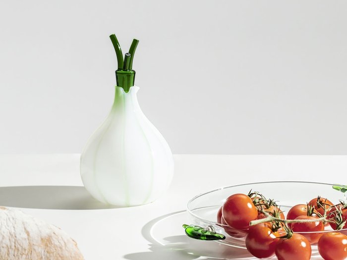 【イッケンドルフ ミラノ/ICHENDORF MILANO / GOODS】のVegetables Oil Bottle Fennel / ベジタブル オイルボトル フェンネル インテリア・キッズ・メンズ・レディースファッション・服の通販 founy(ファニー) https://founy.com/ オイル Body Oil ガラス Glass, Glassware フォルム Silhouette, Form モチーフ Motif, Design Theme ホーム・キャンプ・アウトドア・お取り寄せ Home Living / Home & Lifestyle / Camping Gear / Outdoor Camping キッチン・ダイニング Kitchen & Dining Essentials. Stylish & Functional Tableware キッチン収納 Kitchen Storage |ID: prp329100004945188 ipo3291000000037117859