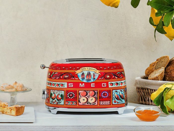 【スメッグ/SMEG / GOODS】のSicily is my love DOLCE&GABBANA Toaster / シチリア イズ マイ ラブ ドルチェ&ガッバーナ トースター インテリア・キッズ・メンズ・レディースファッション・服の通販 founy(ファニー) https://founy.com/ イタリア Italy コレクション Collection, Seasonal Line モチーフ Motif, Design Theme 送料無料 Free Shipping ホーム・キャンプ・アウトドア・お取り寄せ Home Living / Home & Lifestyle / Camping Gear / Outdoor Camping キッチン・ダイニング Kitchen & Dining Essentials. Stylish & Functional Tableware キッチン収納 Kitchen Storage |ID: prp329100004945214 ipo3291000000037117950
