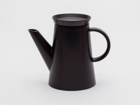 【ニーゼロイチロク/2016 / GOODS】のBIG-GAME Coffee Pot / ビッグゲーム コーヒーポット 人気、トレンドファッション・服の通販 founy(ファニー) 送料無料 Free Shipping ビッグ Big, Oversized フォルム Silhouette, Form ベーシック Basic, Essential ホーム・キャンプ・アウトドア・お取り寄せ Home Living / Home & Lifestyle / Camping Gear / Outdoor Camping キッチン・ダイニング Kitchen & Dining Essentials. Stylish & Functional Tableware キッチン収納 Kitchen Storage |ID:prp329100004945229