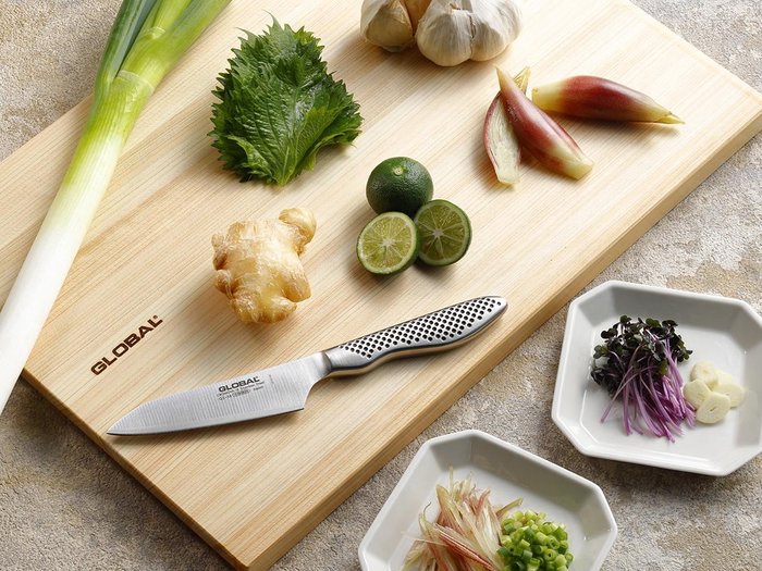 【グローバル/GLOBAL / GOODS】の皮むき包丁 / 皮むき包丁 10cm インテリア・キッズ・メンズ・レディースファッション・服の通販 founy(ファニー) https://founy.com/ なめらか Smooth, Silky Texture コンパクト Compact, Small Size ホーム・キャンプ・アウトドア・お取り寄せ Home Living / Home & Lifestyle / Camping Gear / Outdoor Camping キッチン・ダイニング Kitchen & Dining Essentials. Stylish & Functional Tableware キッチン収納 Kitchen Storage |ID: prp329100004945260 ipo3291000000037118155