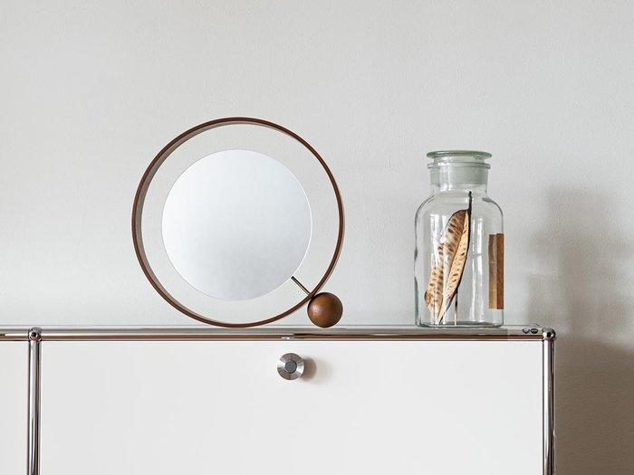 【ネクスタイム/NeXtime / GOODS】のPastPresent Series Orbit Mirror / パストプレゼントシリーズ オービット ミラー インテリア・キッズ・メンズ・レディースファッション・服の通販 founy(ファウニー) https://founy.com/ ウッド Wooden Design シンプル Simple, Minimal フレーム Frame, Outline モダン Modern, Contemporary ホーム・キャンプ・アウトドア・お取り寄せ Home Living / Home & Lifestyle / Camping Gear / Outdoor Camping 家具・インテリア Home Furniture & Interior. Stylish & Functional Living Spaces ミラー・ドレッサー Mirrors & Dressers 壁掛けミラー・全身鏡・スタンドミラー Wall Mirror ホーム・キャンプ・アウトドア・お取り寄せ Home Living / Home & Lifestyle / Camping Gear / Outdoor Camping 家具・インテリア Home Furniture & Interior. Stylish & Functional Living Spaces ミラー・ドレッサー Mirrors & Dressers ドレッサー・ミラー付き化粧台 Vanity Table for Bedroom |ID: prp329100004945347 ipo3291000000037118504