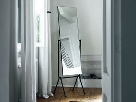 【マジス/MAGIS / GOODS】のOfficina Mirror / オフィチーナ ミラー 人気、トレンドファッション・服の通販 founy(ファニー) 送料無料 Free Shipping シンプル Simple, Minimal スタンド Stand Collar, Upright Stand フォルム Silhouette, Form フレーム Frame, Outline ホーム・キャンプ・アウトドア・お取り寄せ Home Living / Home & Lifestyle / Camping Gear / Outdoor Camping 家具・インテリア Home Furniture & Interior. Stylish & Functional Living Spaces ミラー・ドレッサー Mirrors & Dressers 壁掛けミラー・全身鏡・スタンドミラー Wall Mirror ホーム・キャンプ・アウトドア・お取り寄せ Home Living / Home & Lifestyle / Camping Gear / Outdoor Camping 家具・インテリア Home Furniture & Interior. Stylish & Functional Living Spaces ミラー・ドレッサー Mirrors & Dressers ドレッサー・ミラー付き化粧台 Vanity Table for Bedroom |ID:prp329100004945388