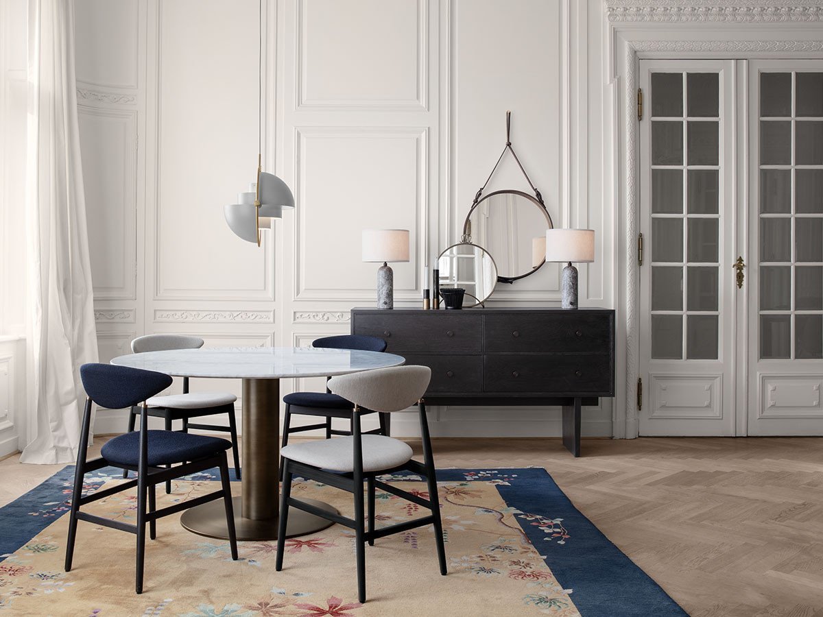 【グビ/GUBI / GOODS】のAdnet Wall Mirror / アドネ ウォールミラー Φ450 インテリア・キッズ・メンズ・レディースファッション・服の通販 founy(ファニー) 　送料無料　Free Shipping　エレガント 上品　Elegant　ガラス　Glass, Glassware　コレクション　Collection, Seasonal Line　フランス　France, French　ホーム・キャンプ・アウトドア・お取り寄せ　Home Living / Home & Lifestyle / Camping Gear / Outdoor Camping　家具・インテリア　Home Furniture & Interior. Stylish & Functional Living Spaces　ミラー・ドレッサー　Mirrors & Dressers　壁掛けミラー・全身鏡・スタンドミラー　Wall Mirror　ホーム・キャンプ・アウトドア・お取り寄せ　Home Living / Home & Lifestyle / Camping Gear / Outdoor Camping　家具・インテリア　Home Furniture & Interior. Stylish & Functional Living Spaces　ミラー・ドレッサー　Mirrors & Dressers　ドレッサー・ミラー付き化粧台　Vanity Table for Bedroom　参考イメージ|ID: prp329100004945447 ipo3291000000037119037