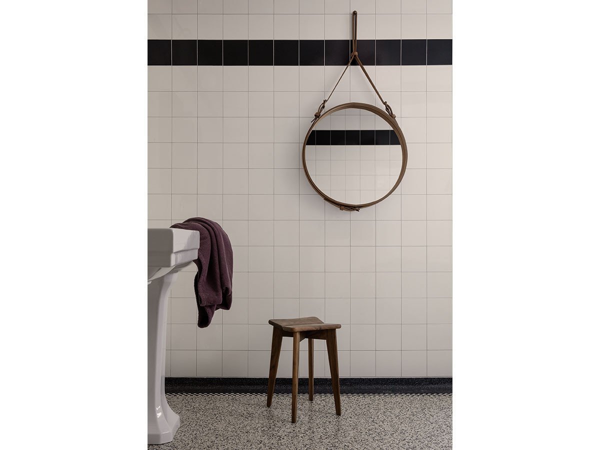 【グビ/GUBI / GOODS】のAdnet Wall Mirror / アドネ ウォールミラー Φ450 インテリア・キッズ・メンズ・レディースファッション・服の通販 founy(ファニー) 　送料無料　Free Shipping　エレガント 上品　Elegant　ガラス　Glass, Glassware　コレクション　Collection, Seasonal Line　フランス　France, French　ホーム・キャンプ・アウトドア・お取り寄せ　Home Living / Home & Lifestyle / Camping Gear / Outdoor Camping　家具・インテリア　Home Furniture & Interior. Stylish & Functional Living Spaces　ミラー・ドレッサー　Mirrors & Dressers　壁掛けミラー・全身鏡・スタンドミラー　Wall Mirror　ホーム・キャンプ・アウトドア・お取り寄せ　Home Living / Home & Lifestyle / Camping Gear / Outdoor Camping　家具・インテリア　Home Furniture & Interior. Stylish & Functional Living Spaces　ミラー・ドレッサー　Mirrors & Dressers　ドレッサー・ミラー付き化粧台　Vanity Table for Bedroom　参考イメージ|ID: prp329100004945447 ipo3291000000037119041