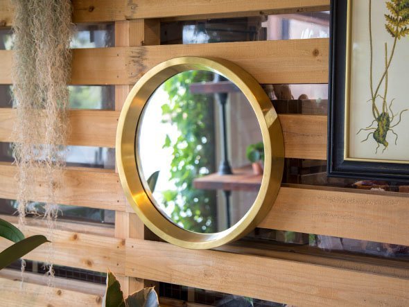 【ノットアンティークス/knot antiques / CRASH GATE / GOODS】のRESO MIRROR / レゾ ミラー 直径61cm インテリア・キッズ・メンズ・レディースファッション・服の通販 founy(ファニー) 　フレーム　Frame, Outline　ホーム・キャンプ・アウトドア・お取り寄せ　Home Living / Home & Lifestyle / Camping Gear / Outdoor Camping　家具・インテリア　Home Furniture & Interior. Stylish & Functional Living Spaces　ミラー・ドレッサー　Mirrors & Dressers　壁掛けミラー・全身鏡・スタンドミラー　Wall Mirror　ホーム・キャンプ・アウトドア・お取り寄せ　Home Living / Home & Lifestyle / Camping Gear / Outdoor Camping　家具・インテリア　Home Furniture & Interior. Stylish & Functional Living Spaces　ミラー・ドレッサー　Mirrors & Dressers　ドレッサー・ミラー付き化粧台　Vanity Table for Bedroom　|ID: prp329100004945451 ipo3291000000037119074