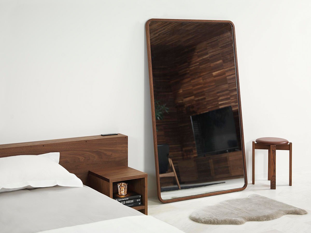 【マスターウォール/MASTERWAL / GOODS】のROSHE MIRROR / ロシェ ミラー 60 インテリア・キッズ・メンズ・レディースファッション・服の通販 founy(ファニー) 　シンプル　Simple, Minimal　スタンド　Stand Collar, Upright Stand　フレーム　Frame, Outline　ホーム・キャンプ・アウトドア・お取り寄せ　Home Living / Home & Lifestyle / Camping Gear / Outdoor Camping　家具・インテリア　Home Furniture & Interior. Stylish & Functional Living Spaces　ミラー・ドレッサー　Mirrors & Dressers　壁掛けミラー・全身鏡・スタンドミラー　Wall Mirror　ホーム・キャンプ・アウトドア・お取り寄せ　Home Living / Home & Lifestyle / Camping Gear / Outdoor Camping　家具・インテリア　Home Furniture & Interior. Stylish & Functional Living Spaces　ミラー・ドレッサー　Mirrors & Dressers　ドレッサー・ミラー付き化粧台　Vanity Table for Bedroom　参考イメージ|ID: prp329100004945558 ipo3291000000037119624