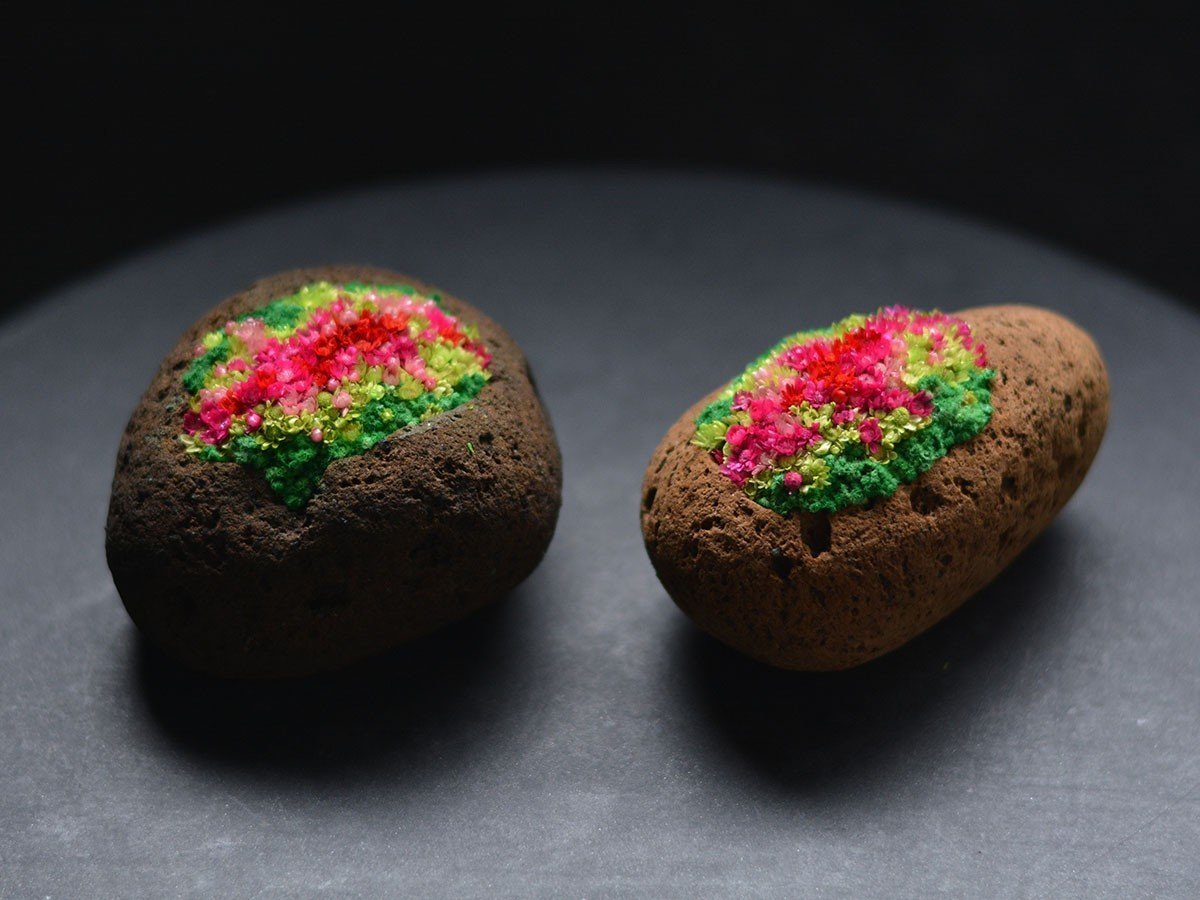 【雨/Ame / GOODS】の景色風 - keshikifu - / 景色風(香り / 愁風) インテリア・キッズ・メンズ・レディースファッション・服の通販 founy(ファニー) 　送料無料　Free Shipping　オイル　Body Oil　フラワー　Flower, Floral　鹿児島　Kagoshima, Kagoshima Made　ホーム・キャンプ・アウトドア・お取り寄せ　Home Living / Home & Lifestyle / Camping Gear / Outdoor Camping　家具・インテリア　Home Furniture & Interior. Stylish & Functional Living Spaces　その他 インテリア雑貨、家具　Home Decor & Furniture Extras　ベースは天然軽石を削り出ししているため不定形です。|ID: prp329100004945696 ipo3291000000037120421