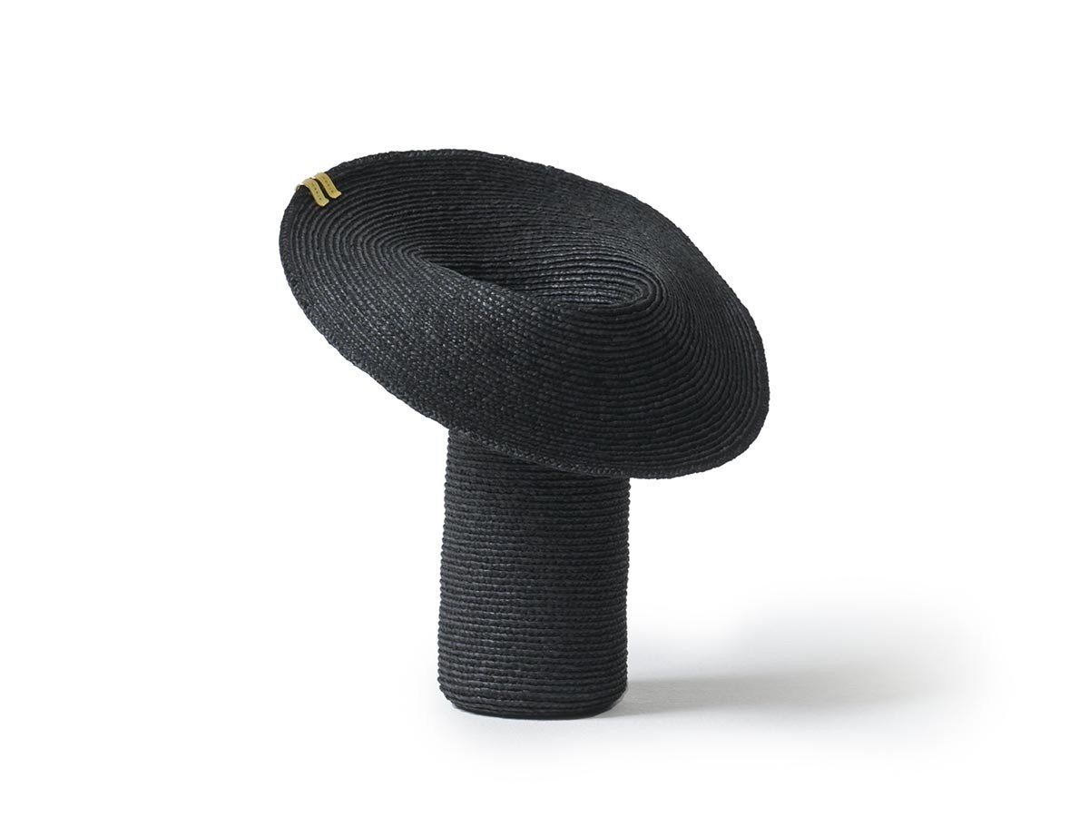 【モブジェ/MOBJE / GOODS】のLapel Raffia S / ラペル ラフィア S インテリア・キッズ・メンズ・レディースファッション・服の通販 founy(ファニー) 　送料無料　Free Shipping　おすすめ　Recommended / Our Picks　ガラス　Glass, Glassware　フラワー　Flower, Floral　ラフィア　Raffia, Natural Straw　帽子　Hat, Headwear　ホーム・キャンプ・アウトドア・お取り寄せ　Home Living / Home & Lifestyle / Camping Gear / Outdoor Camping　家具・インテリア　Home Furniture & Interior. Stylish & Functional Living Spaces　その他 インテリア雑貨、家具　Home Decor & Furniture Extras　ブラック|ID: prp329100004945895 ipo3291000000037121590