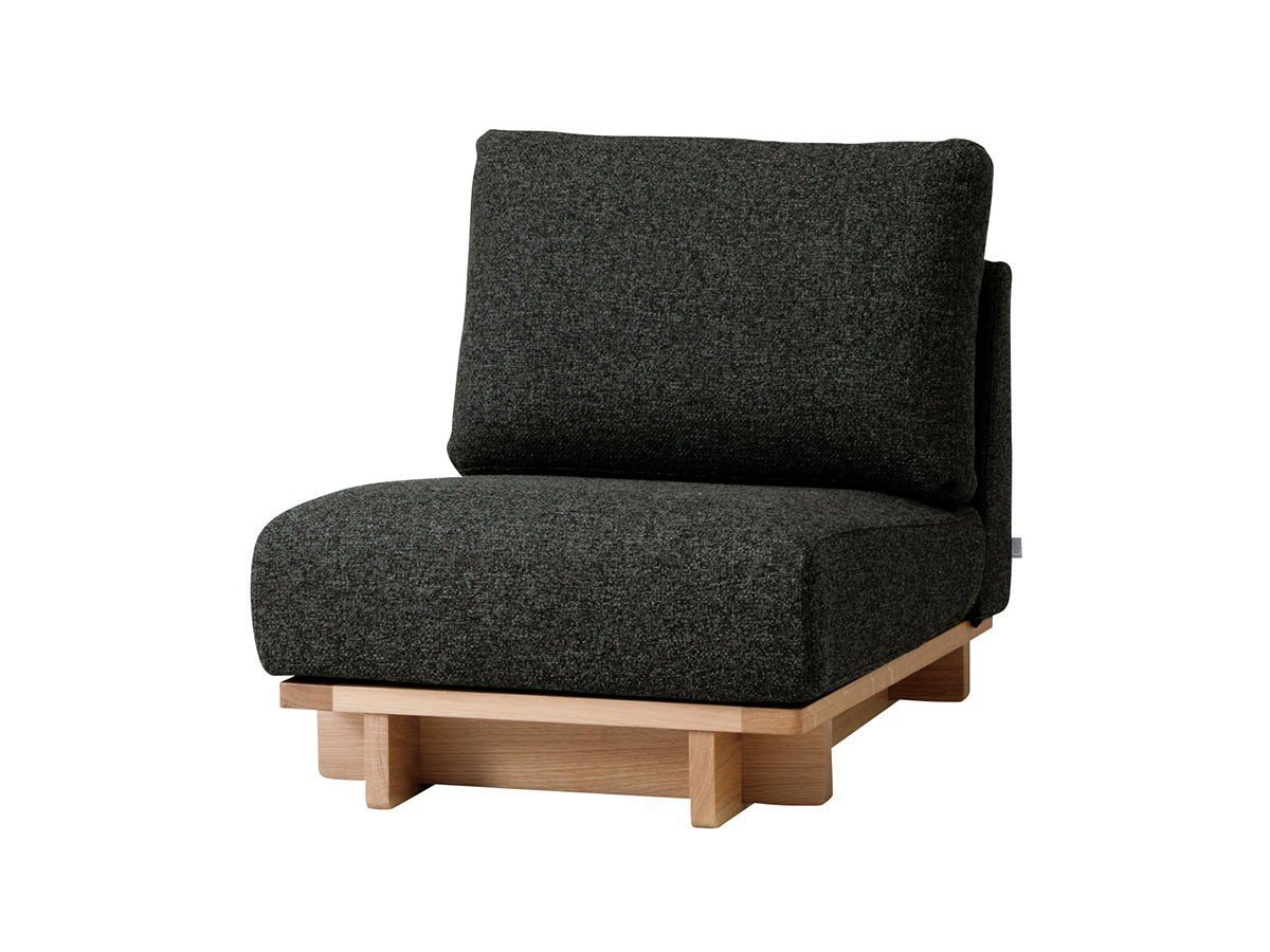 【シーヴ/SIEVE / GOODS】のcrossing sofa 1seater / クロッシングソファ 1人掛け インテリア・キッズ・メンズ・レディースファッション・服の通販 founy(ファニー) 　ウッド　Wooden Design　クッション　Cushion, Throw Pillow　フレーム　Frame, Outline　リラックス　Relax, Relaxed Fit　ホーム・キャンプ・アウトドア・お取り寄せ　Home Living / Home & Lifestyle / Camping Gear / Outdoor Camping　家具・インテリア　Home Furniture & Interior. Stylish & Functional Living Spaces　ソファー　Couches & Sofas　張地:ブラック|ID: prp329100004946587 ipo3291000000037125802