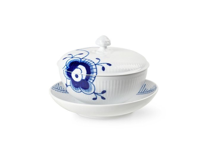 【ロイヤル コペンハーゲン/Royal Copenhagen / GOODS】のBlue Fluted Mega Bowl & Saucer With Lid / ブルーフルーテッド メガ ボウル & ソーサー 蓋つき インテリア・キッズ・メンズ・レディースファッション・服の通販 founy(ファニー) https://founy.com/ 送料無料 Free Shipping コレクション Collection, Seasonal Line テーブル Table, Dining Table ハンド Hand, Handmade フォーマル Formal, Dressy モチーフ Motif, Design Theme 人気 Popular, Best Seller |ID: prp329100004946963 ipo3291000000037127257