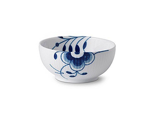 【ロイヤル コペンハーゲン/Royal Copenhagen / GOODS】のBlue Fluted Mega Bowl 11 / ブルーフルーテッド メガ ボウル 11cm 人気、トレンドファッション・服の通販 founy(ファニー) 　コレクション　Collection, Seasonal Line　テーブル　Table, Dining Table　ハンド　Hand, Handmade　モチーフ　Motif, Design Theme　人気　Popular, Best Seller　 other-1|ID: prp329100004946968 ipo3291000000037127267