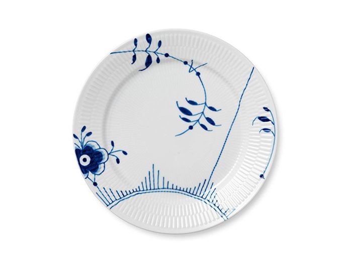 【ロイヤル コペンハーゲン/Royal Copenhagen / GOODS】のBlue Fluted Mega Plate 27 / ブルーフルーテッド メガ プレート 27cm 1017366 インテリア・キッズ・メンズ・レディースファッション・服の通販 founy(ファニー) https://founy.com/ 送料無料 Free Shipping コレクション Collection, Seasonal Line テーブル Table, Dining Table ハンド Hand, Handmade プレート Plate, Dish モチーフ Motif, Design Theme 人気 Popular, Best Seller 皿 Plate, Dish |ID: prp329100004946980 ipo3291000000037127292
