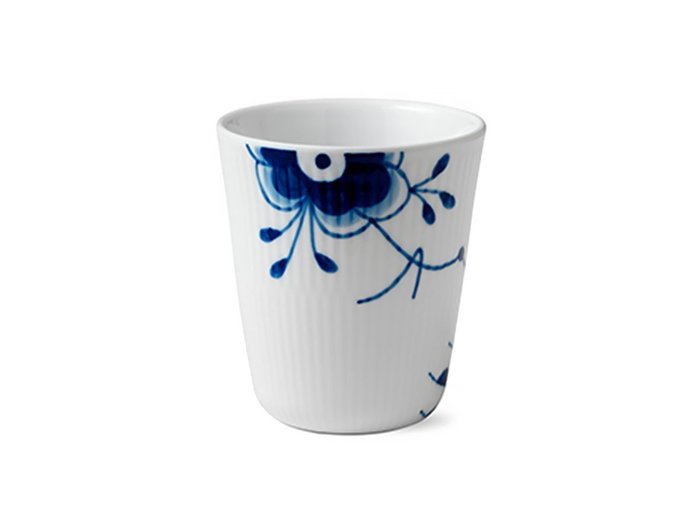 【ロイヤル コペンハーゲン/Royal Copenhagen / GOODS】のBlue Fluted Mega Style Cup / ブルーフルーテッド メガ スタイルカップ 300ml インテリア・キッズ・メンズ・レディースファッション・服の通販 founy(ファニー) https://founy.com/ 送料無料 Free Shipping グラス Glass, Eyewear コレクション Collection, Seasonal Line タンブラー Tumbler, Travel Mug テーブル Table, Dining Table ハンド Hand, Handmade モチーフ Motif, Design Theme 人気 Popular, Best Seller |ID: prp329100004946991 ipo3291000000037127315