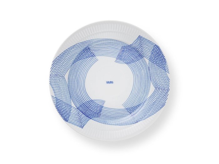 【ロイヤル コペンハーゲン/Royal Copenhagen / GOODS】のMotif Plate 22 / モチーフ プレート 22cm インテリア・キッズ・メンズ・レディースファッション・服の通販 founy(ファニー) https://founy.com/ 送料無料 Free Shipping クラシック Classic, Timeless Style コレクション Collection, Seasonal Line シェイプ Shape, Slim Fit テーブル Table, Dining Table デザート Dessert, Sweet Treat パターン Pattern, Design Print プレート Plate, Dish モチーフ Motif, Design Theme 皿 Plate, Dish |ID: prp329100004946999 ipo3291000000037127332