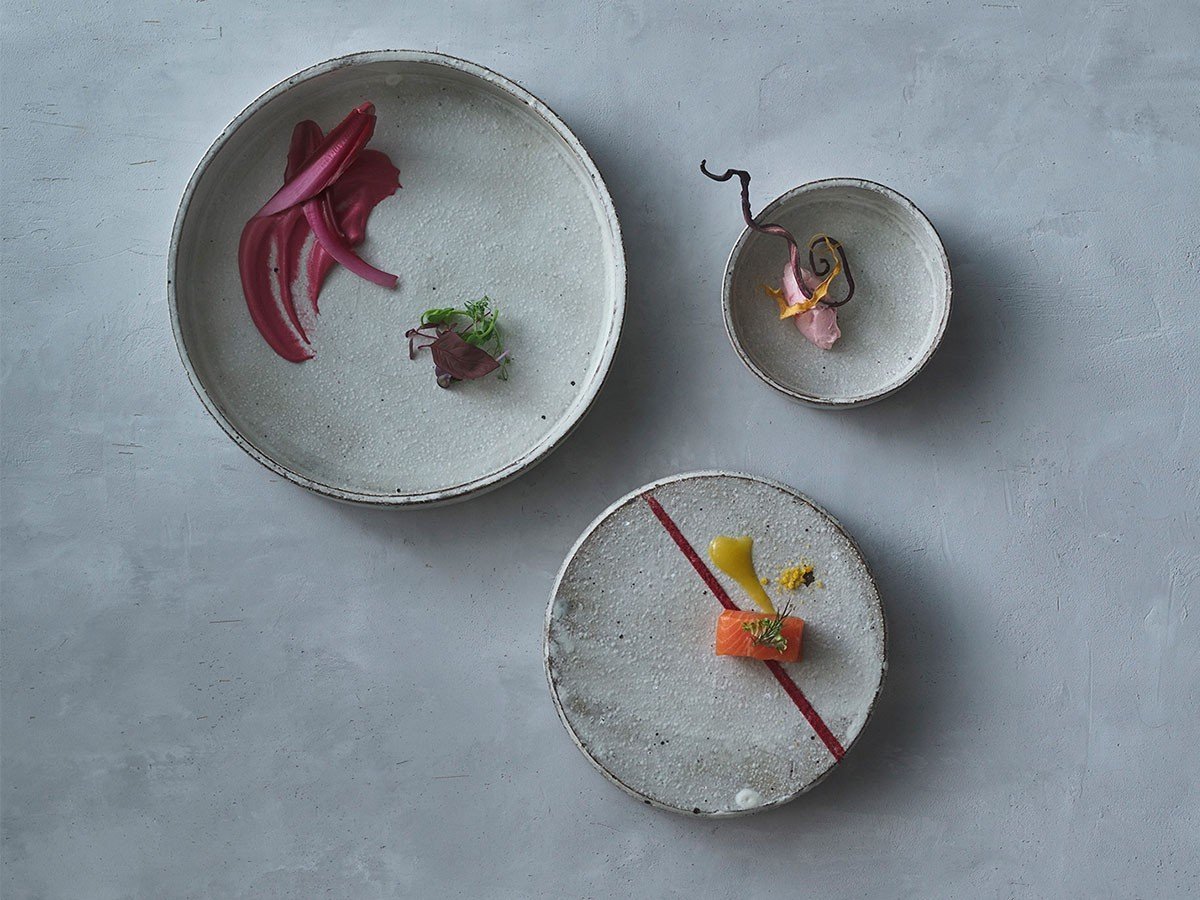 【コチ/COCHI / GOODS】のKASANE 24cm / 重 24cm インテリア・キッズ・メンズ・レディースファッション・服の通販 founy(ファニー) 　ジュエリー　Jewelry, Accessories　皿　Plate, Dish　テーブル　Table, Dining Table　フォルム　Silhouette, Form　フラット　Flat, Flat Shoes　プレート　Plate, Dish　モダン　Modern, Contemporary　|ID: prp329100004947367 ipo3291000000037128459