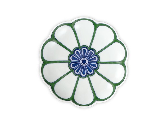 【源右衛門窯/Gen Emon Kiln / GOODS】の緑彩菊見込 銘々皿 菊型 / 緑彩菊見込 銘々皿 菊型 インテリア・キッズ・メンズ・レディースファッション・服の通販 founy(ファニー) https://founy.com/ 皿 Plate, Dish テーブル Table, Dining Table デザート Dessert, Sweet Treat フォルム Silhouette, Form プレート Plate, Dish |ID: prp329100004947699 ipo3291000000037129919