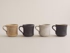 【ミシンポタリークリエーション/MISHIM POTTERY CREATION / GOODS】のfractal mug sabi / フラクタル マグ(サビ) 左から:sabi / サビ(本商品)、susu / スス、hibi / ヒビ、susu + hibi|ID: prp329100004947780 ipo3291000000037130286