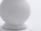 【ミシンポタリークリエーション/MISHIM POTTERY CREATION / GOODS】のStiLL flowervase / スティル フラワーベース(胡粉) 制作工程上、色を掛け流す際につく指跡や、絵の具の飛沫跡、細かな黒点(窯の中に残る鉄分が付着したもの)|ID: prp329100004947992 ipo3291000000037131452